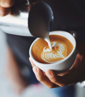 pexels-chevanon-302896